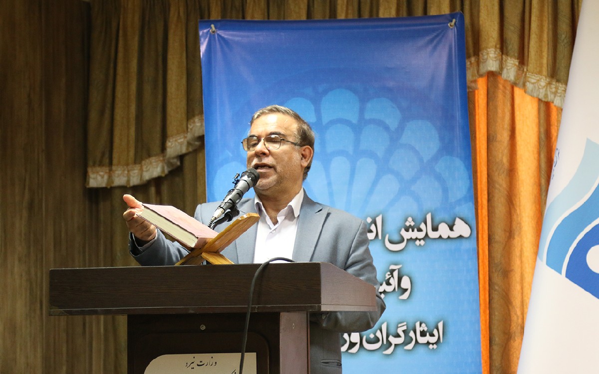 دکتر رضا رحیمی نسب دبیر شورای مشاوران وزیران در امور ایثارگران گفت :